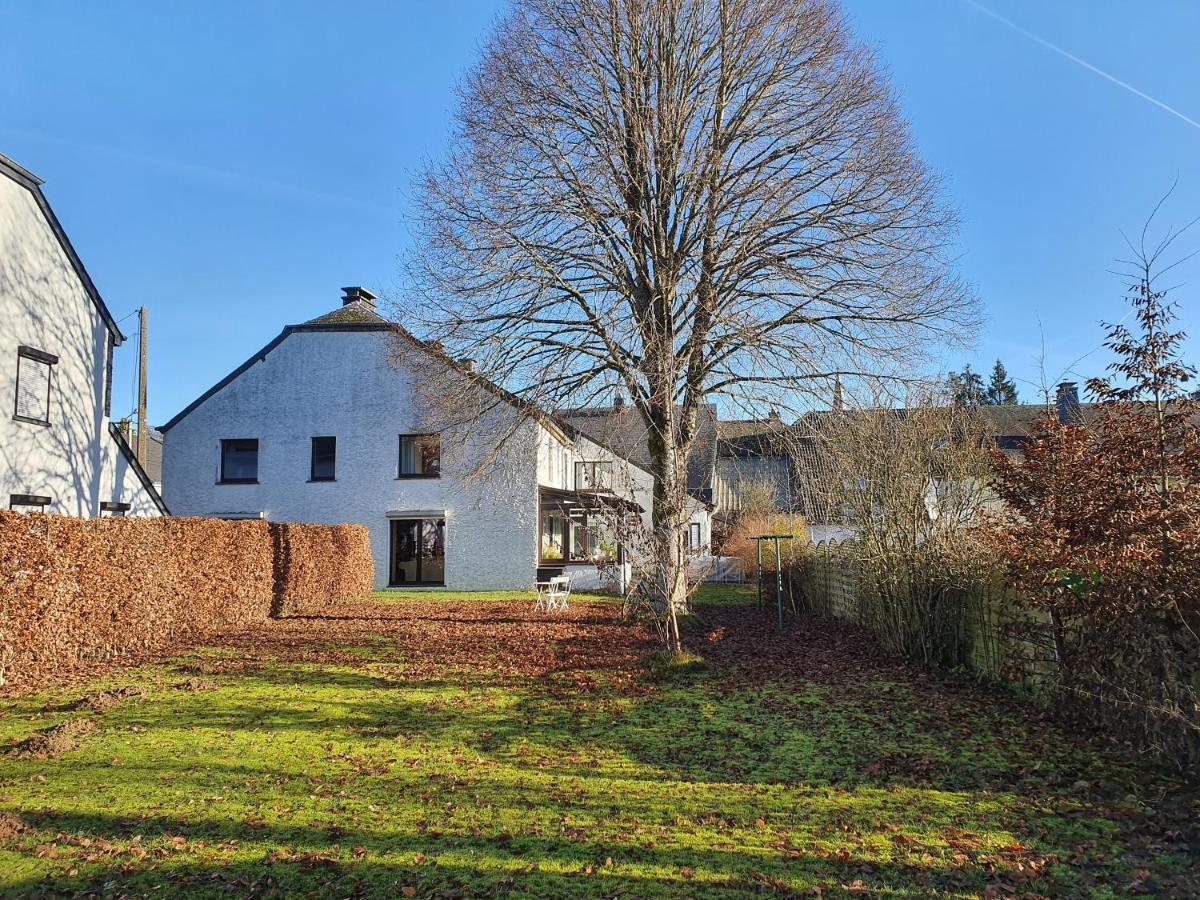 Villa Sur La Rive Vierre Suxy Esterno foto